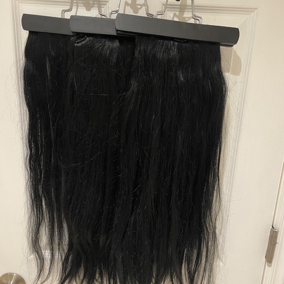 Bellami Silk Seam™ Clip-In, Jet Black - Picture 3 of 4